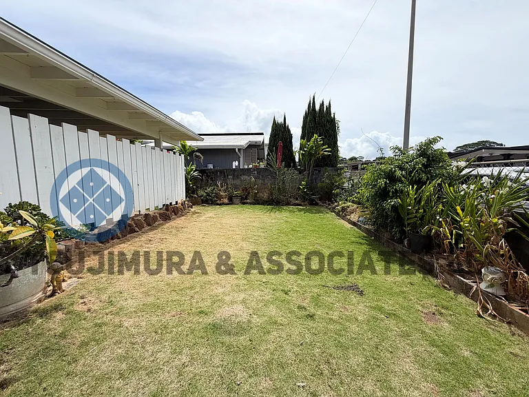 2338 Akalakala St — Photo 33