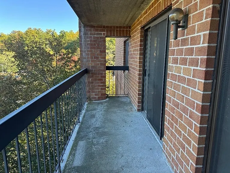 289 Elm St #61-D — Photo 11