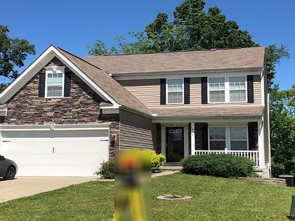 3rd image of 910 Darlington Creek Dr
