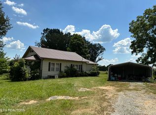 1890 Doaks Creek Rd, Speedwell, TN 37870