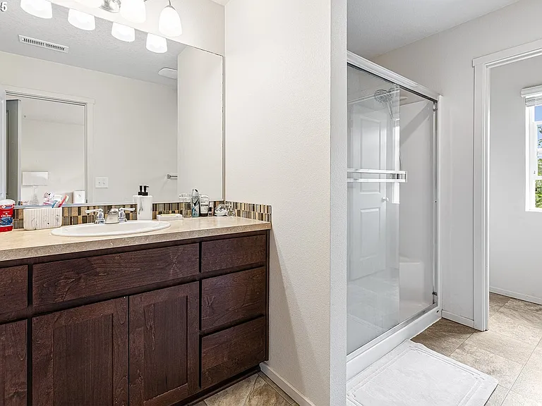 En suite bathroom