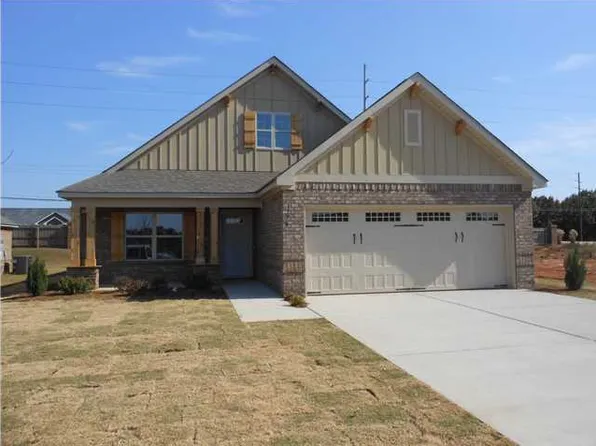 1776 Benson St, Prattville, AL 36066