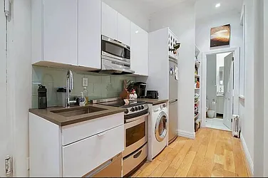 Rented by Living New York