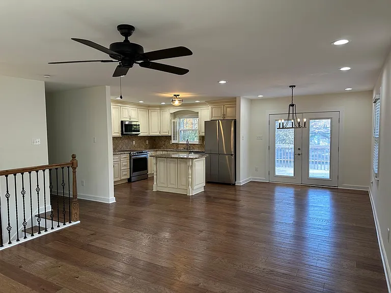 8205 Kestrel Dr — Photo 4