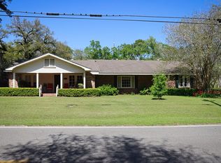 525 E Jefferson St, Boston, GA 31626