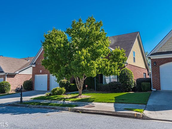 2nd image of 2235 Hickory Station Cir