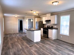 15 Gladiola Ln, Belton, MO 64012