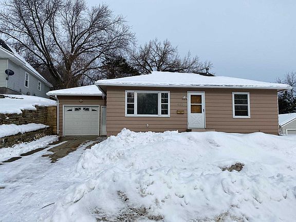 2nd image of 410 Sylvan St