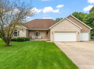 748 N 200 W, Valparaiso, IN 46385