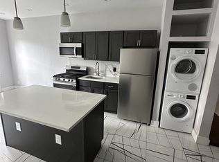 734 N Broad St #108, Elizabeth, NJ 07208