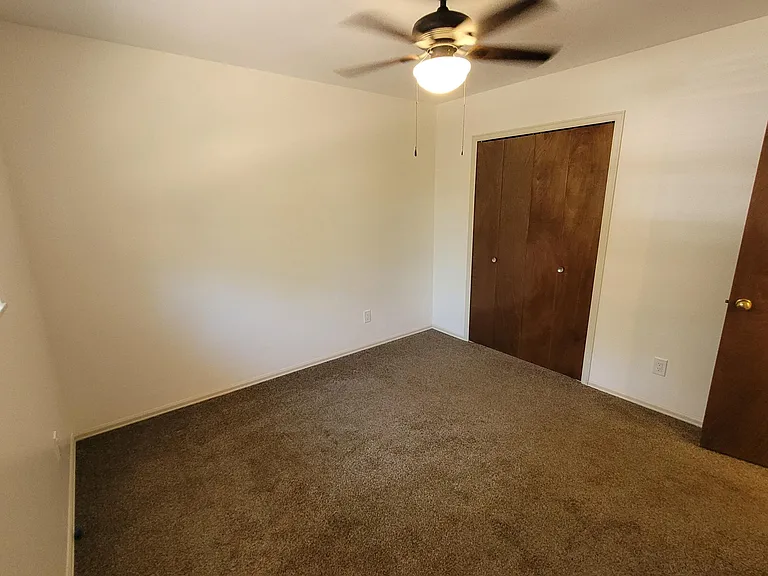 1024 S 3rd St — Photo 12