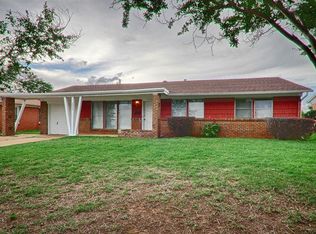5925 NW 61st St, Warr Acres, OK 73122
