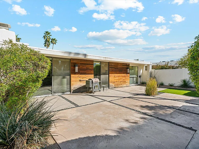 6834 N 72nd Pl — Photo 71