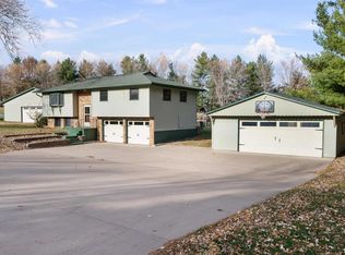 5138 306th St, Dixon, IA 52745