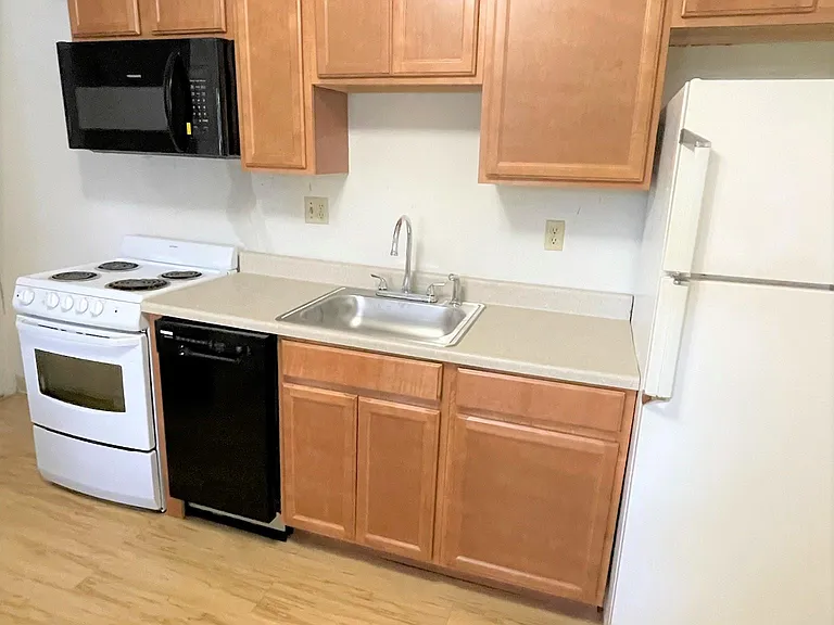 2419 Beechwood Blvd #B — Photo 47