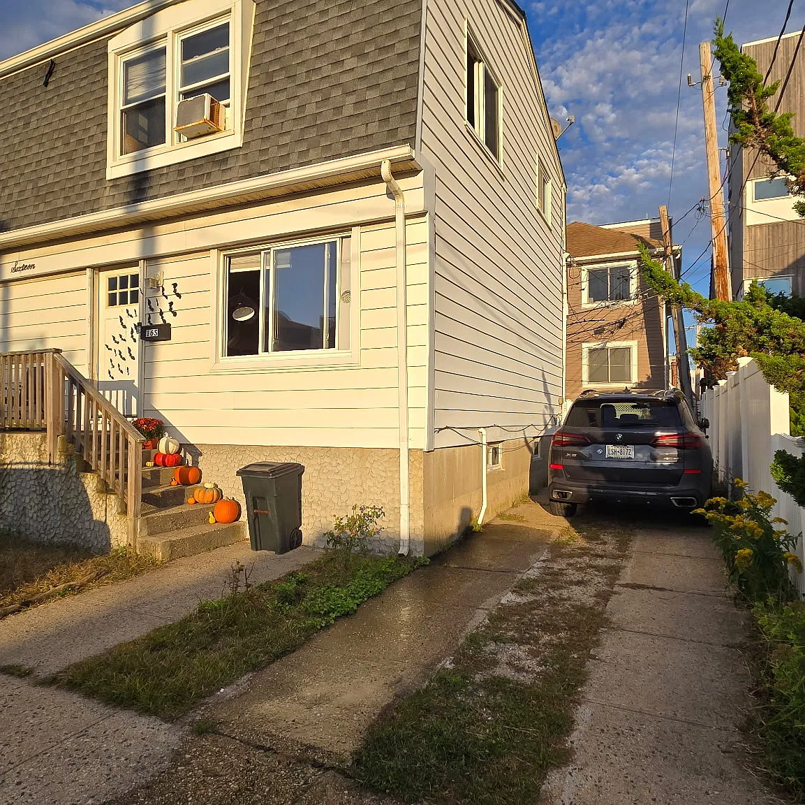 2 bed, 1.5 bath, 1200 sqft, $4,200 — Photo 2