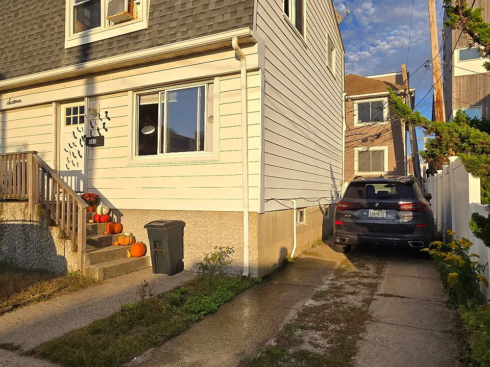 16 Ohio Ave #S
