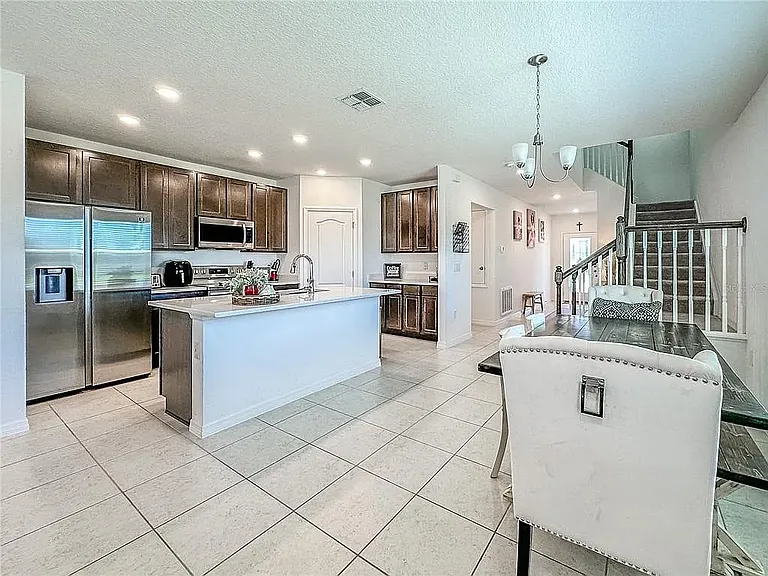 810 Bocavista Ct — Photo 14