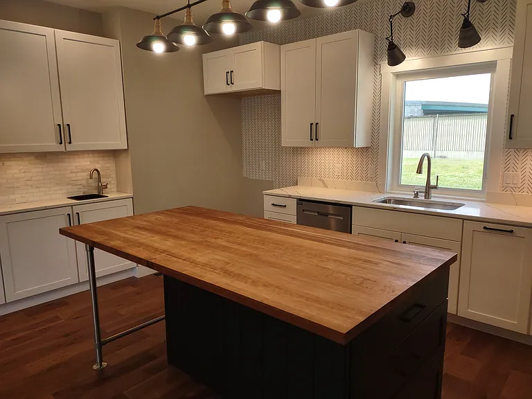 302 W Crawford Ave — Photo 6