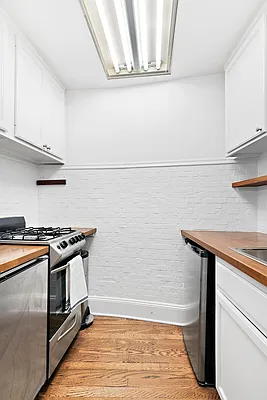 Sold by Corcoran | media 2