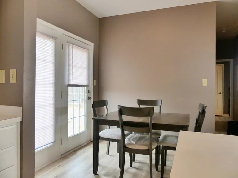 1103-A SW 2nd St #A — Photo 6