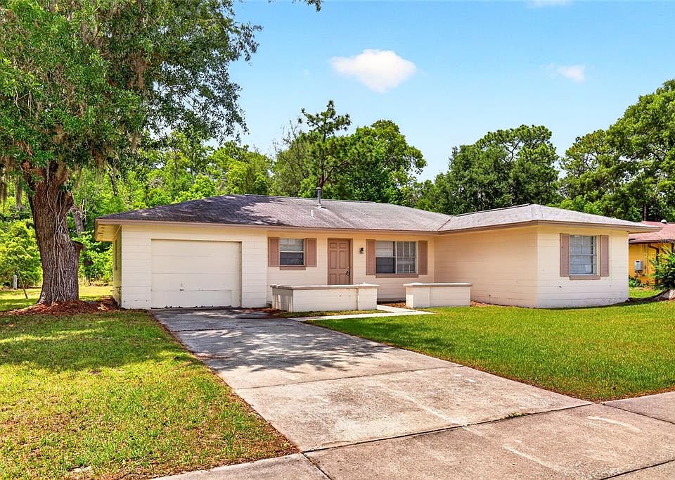 1st image of 14676 SW 43rd Court Rd