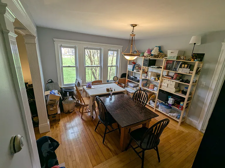 376 Fellsway W — Photo 8