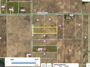 S Western Ave, Beecher, IL 60401