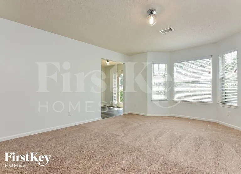 4615 Galleon Xing — Photo 2