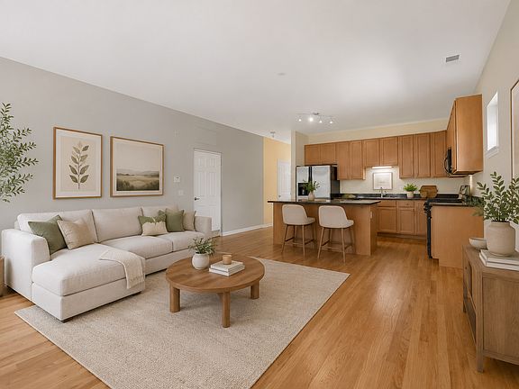 4th image of 9222 Ewing Ave Unit 102