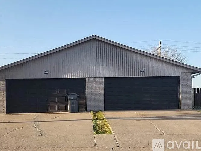 5401 NW King Richard Ave #B — Photo 22