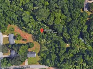 906 Raintree Ct SE, Conyers, GA 30094