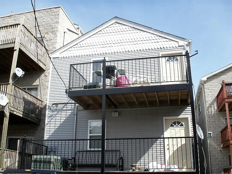 2836 N Damen Ave #2 — Photo 13