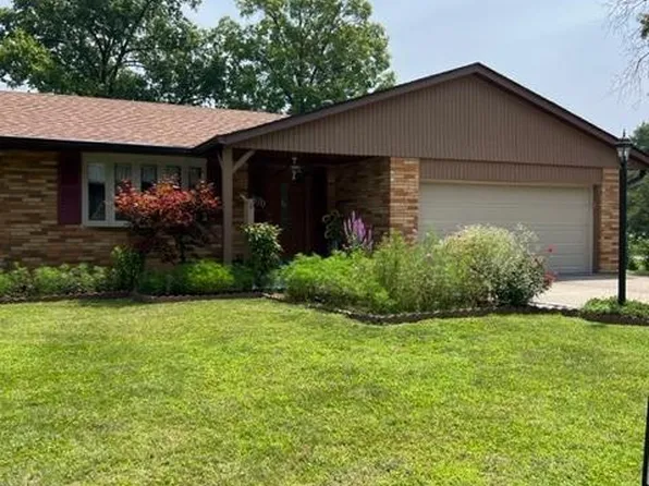 570 Observatory Dr, Cincinnati, OH 45246