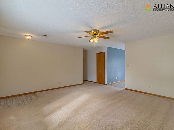 5th image of 319 Palomino Ln