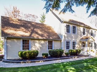 83 Boulder Rdg, Hollis Center, ME 04042