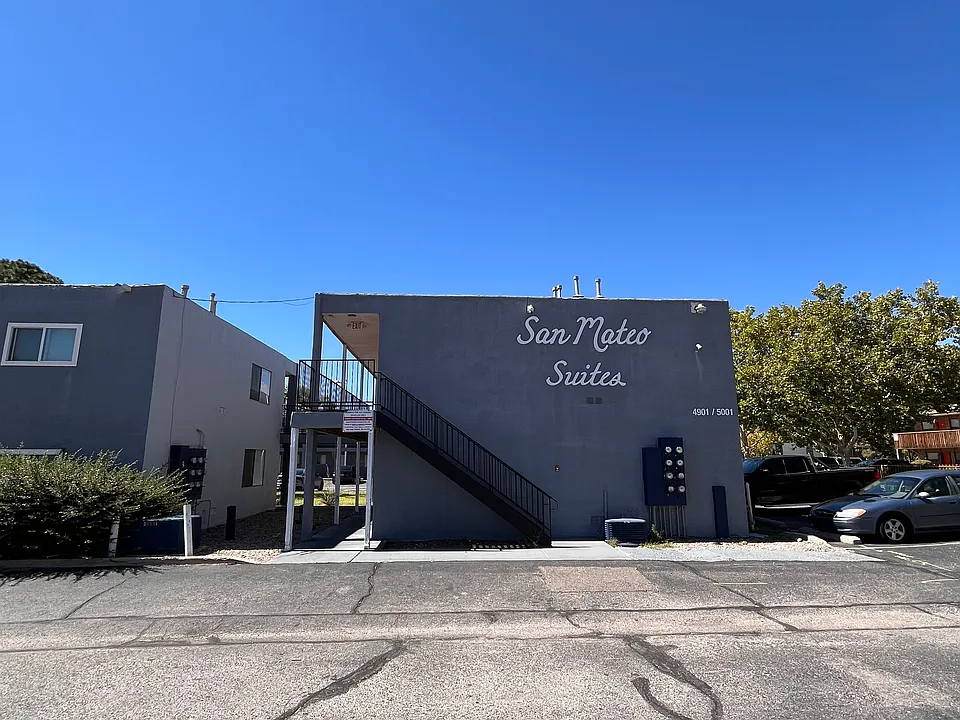 Building Photo 5