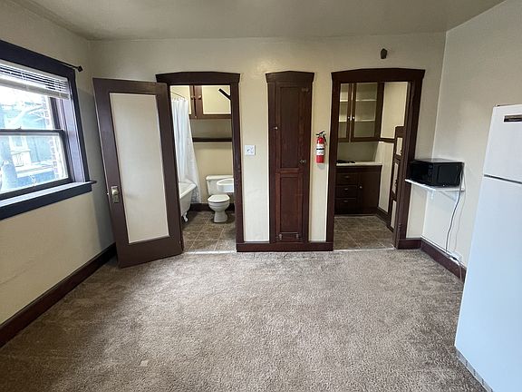 5th image of 228 E 1st Ave APT 17