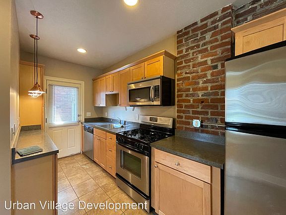 4th image of 102 N 34th St #3803056