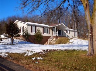 5450 State Rd, Hillsdale, MI 49242