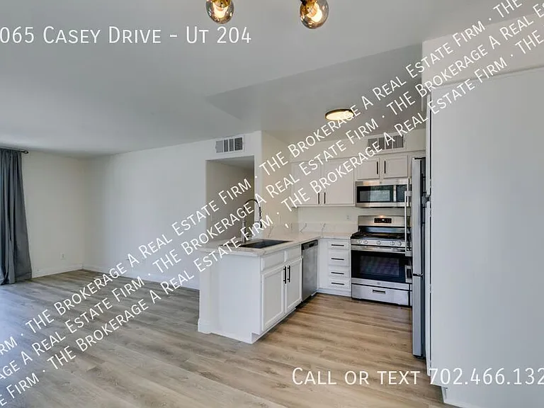 3065 Casey Dr #204 — Photo 24