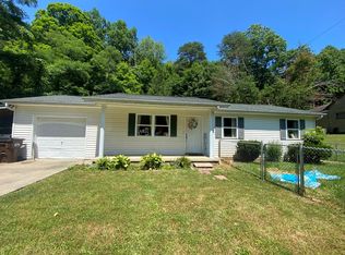 270C Owensville Rd, Lucasville, OH