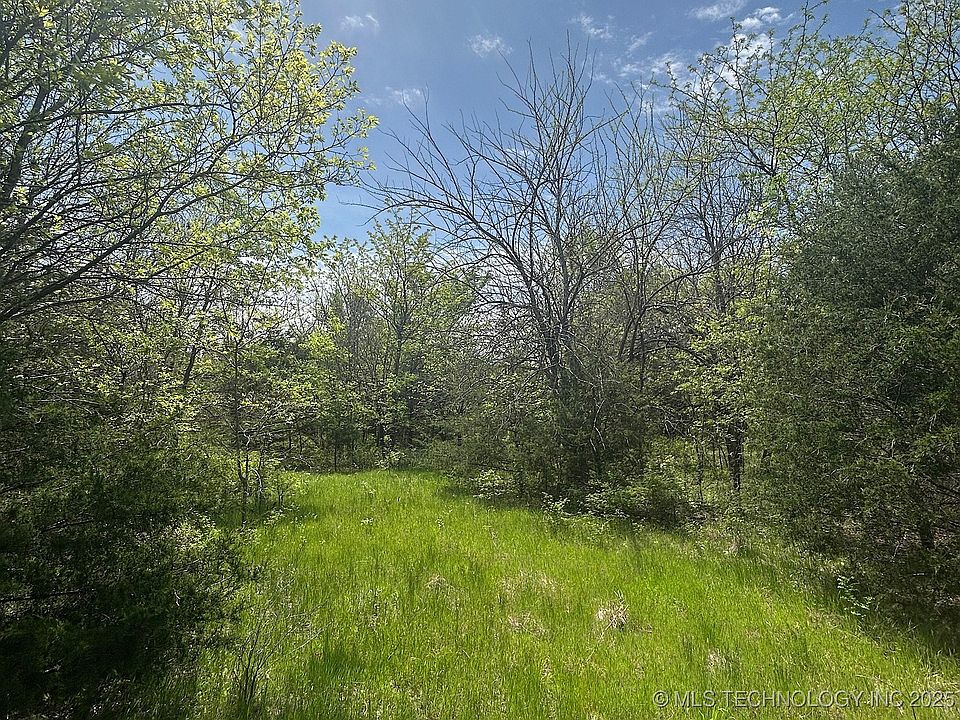 1st image of 16206 Briar Crk