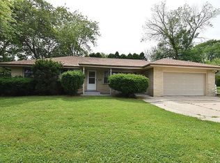 4165 Pilgrim Rd, City Of Brookfield, WI 53005