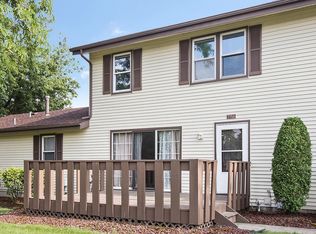 7750 W Harbor Ct, Frankfort, IL 60423