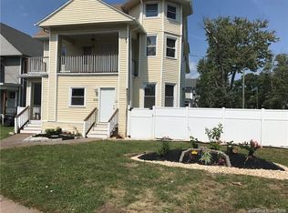 890-892 Albany Ave, Hartford, CT 06112