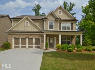 6076 Trail Hikes Dr, Buford, GA 30518