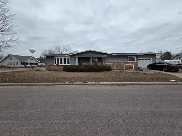 300 E Beech Street, Muscoda, WI 53573