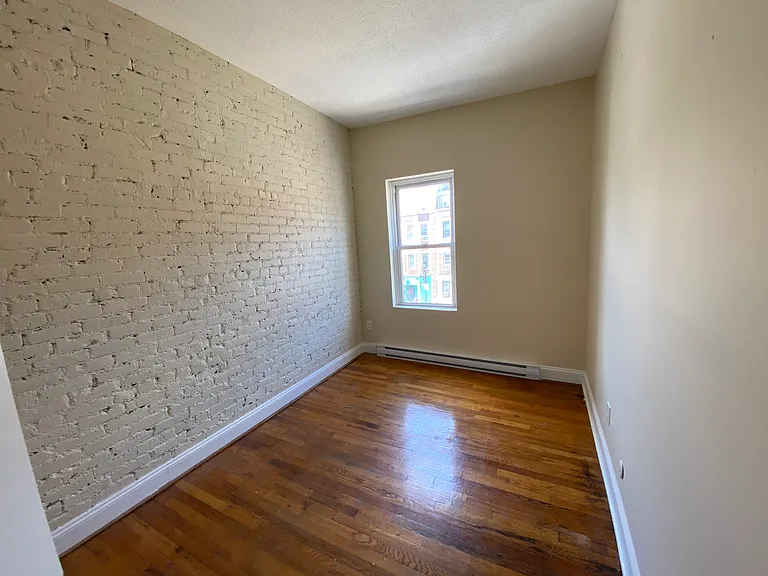 896 Huntington Ave #7 — Photo 9