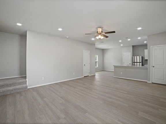 2nd image of 7226 Briar Pl #101